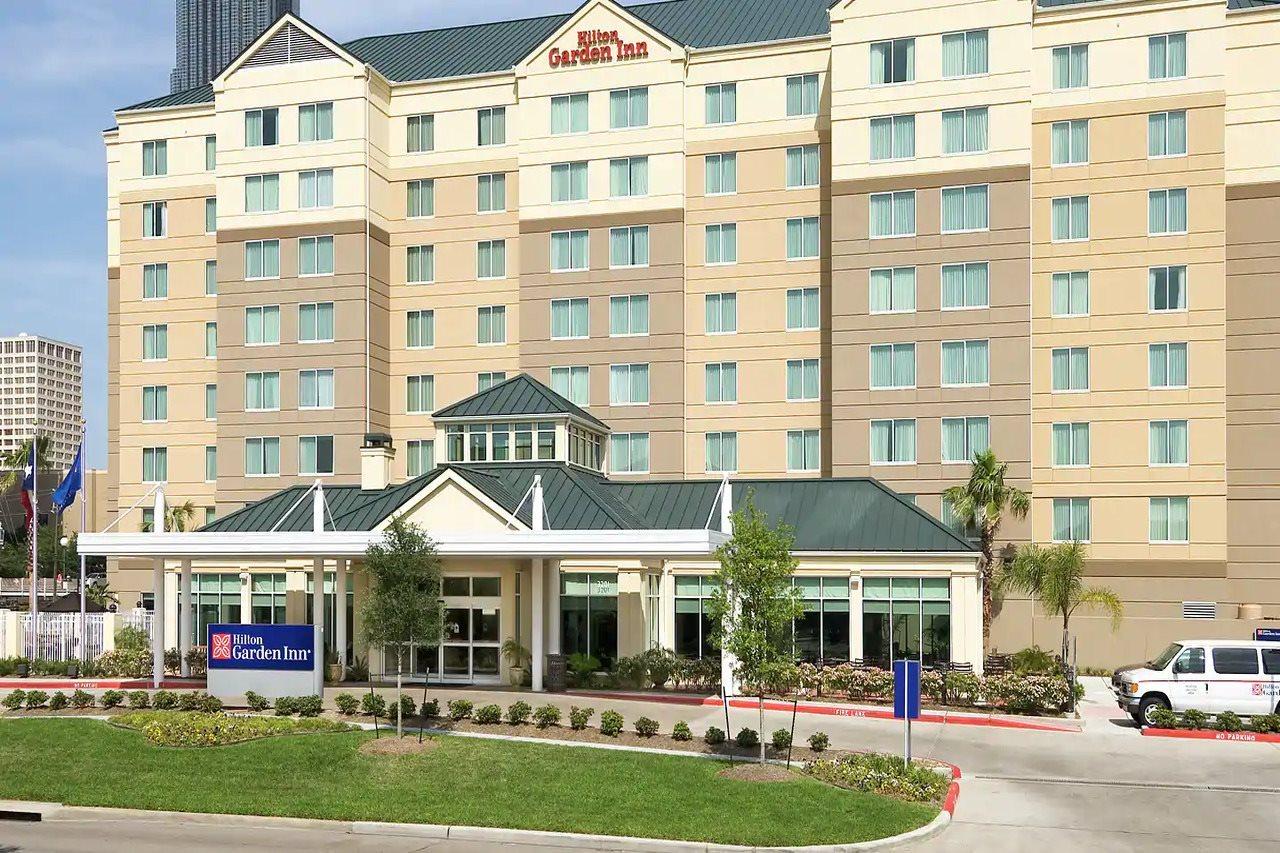 Hilton Garden Inn Houston/Galleria Area Exterior photo
