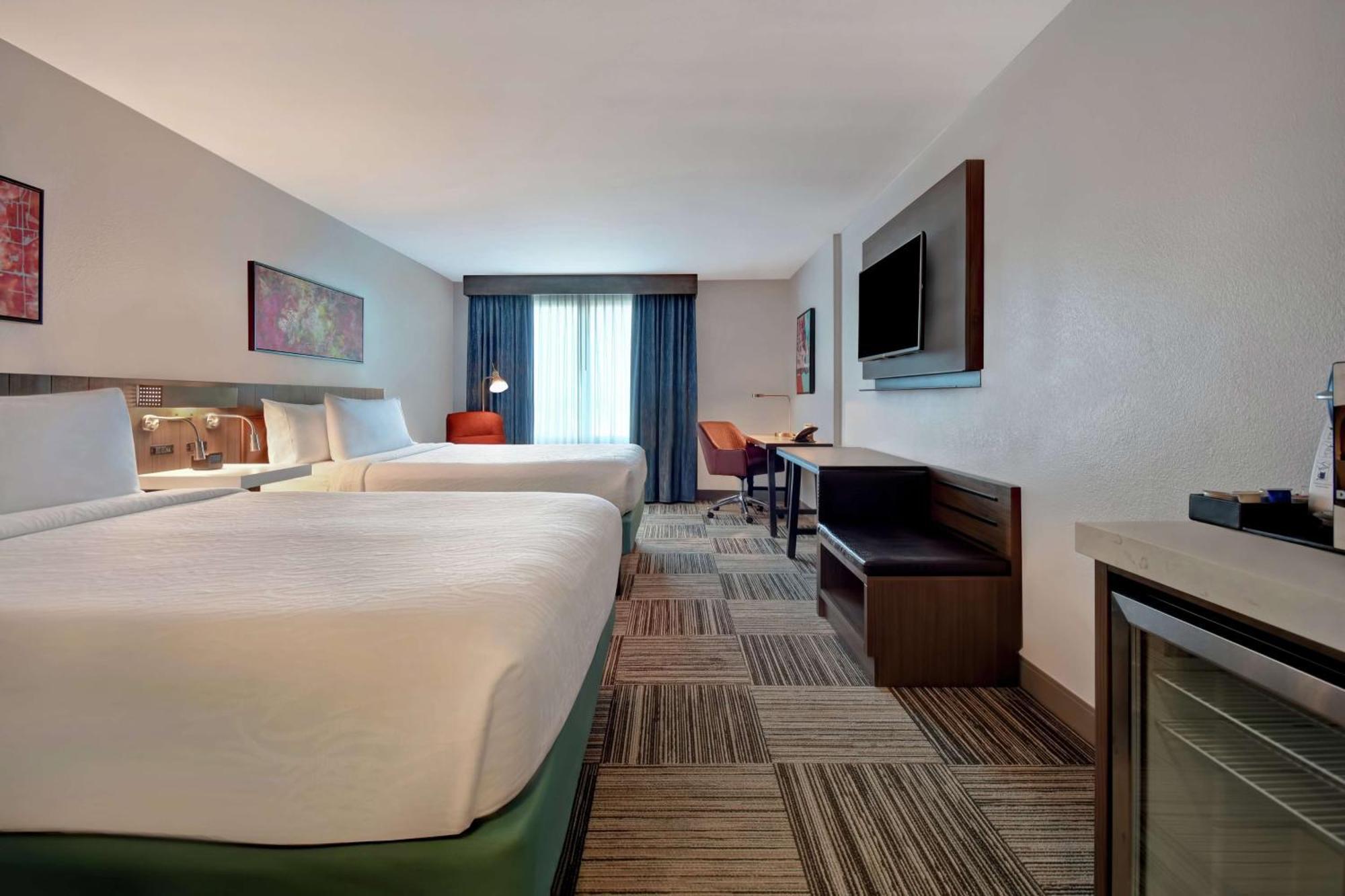 Hilton Garden Inn Houston/Galleria Area Exterior photo
