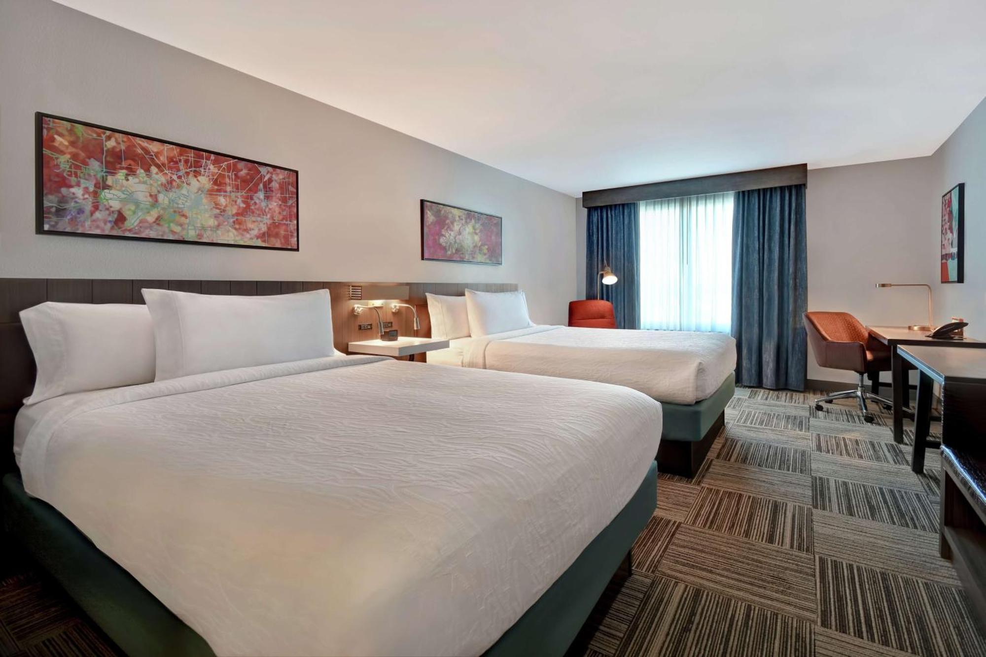 Hilton Garden Inn Houston/Galleria Area Exterior photo